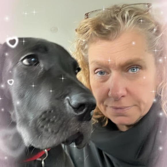 Meet your Posher, Michelle - Picture 1 of 1